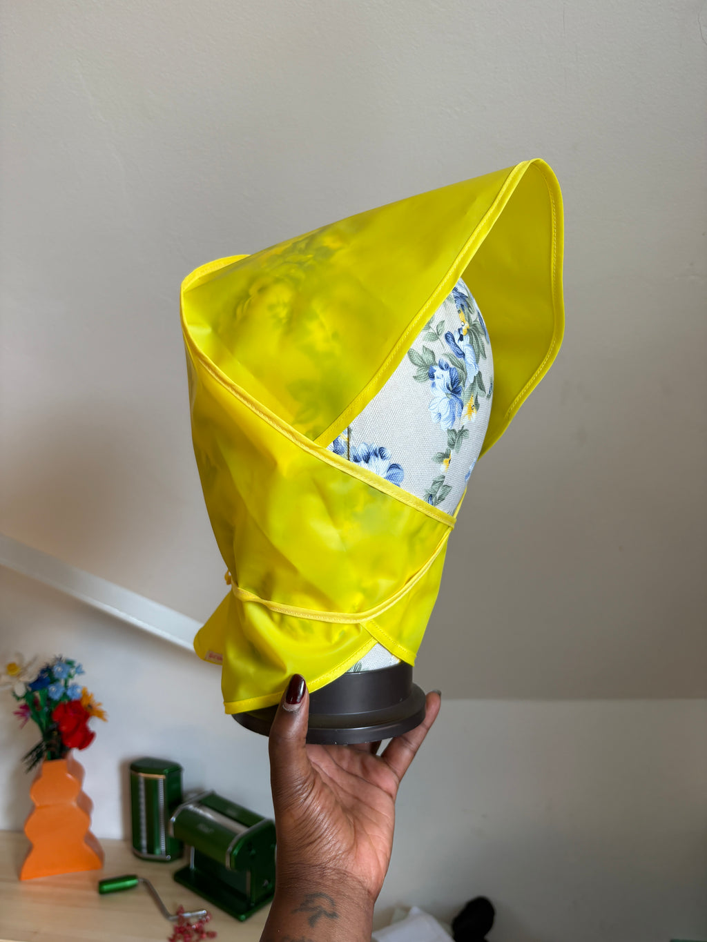 Jellies Rain Bonnet