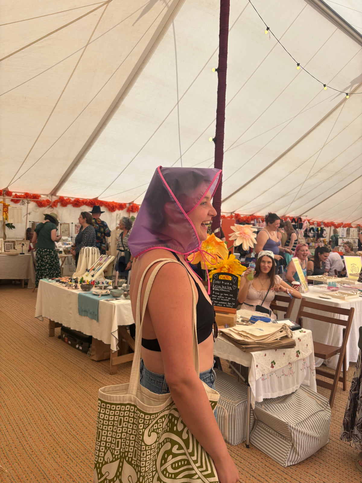 Jellies Rain Bonnet