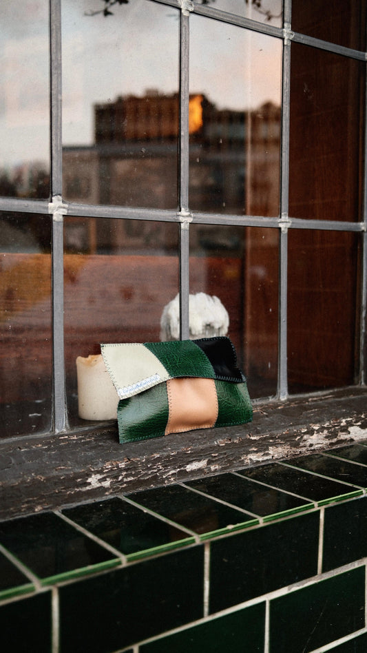 Bonnet Wallets
